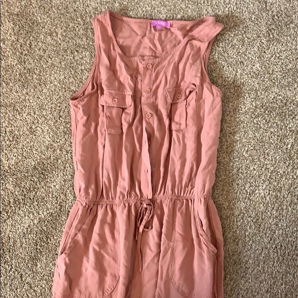 Pale pink jumpsuit - Picture 2 of 2